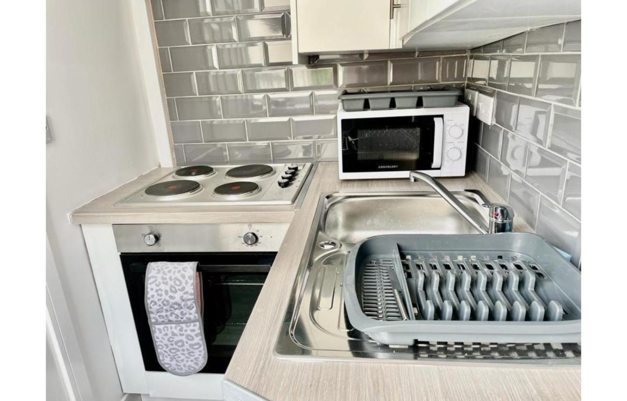 Cardiff City Centre Apartment- Penarth Road מראה חיצוני תמונה